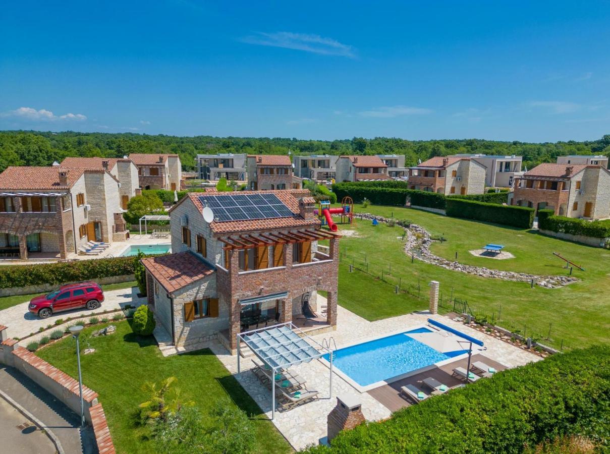 Paradis Villa Stone Queen With Heated Pool Butkovići Exterior foto